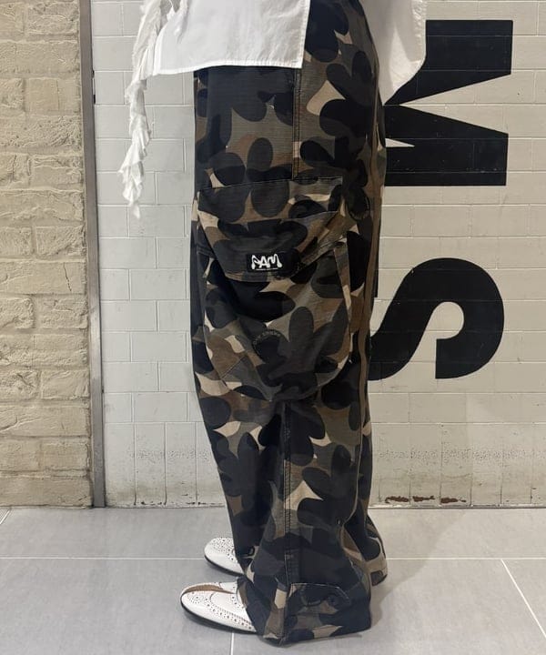 大石彩可さんの「BEAMS WOMEN｜maturely / オーガニック コットン ハート フリルシャツ」を使ったコーディネート