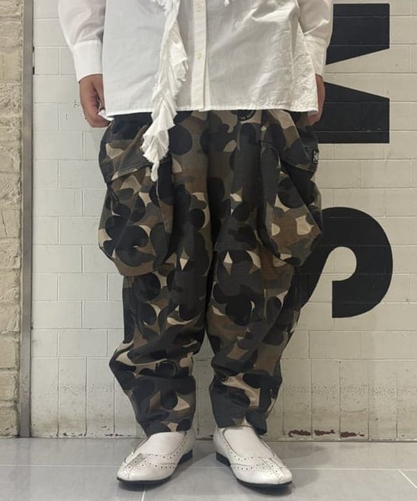 大石彩可さんの「BEAMS WOMEN｜maturely / オーガニック コットン ハート フリルシャツ」を使ったコーディネート