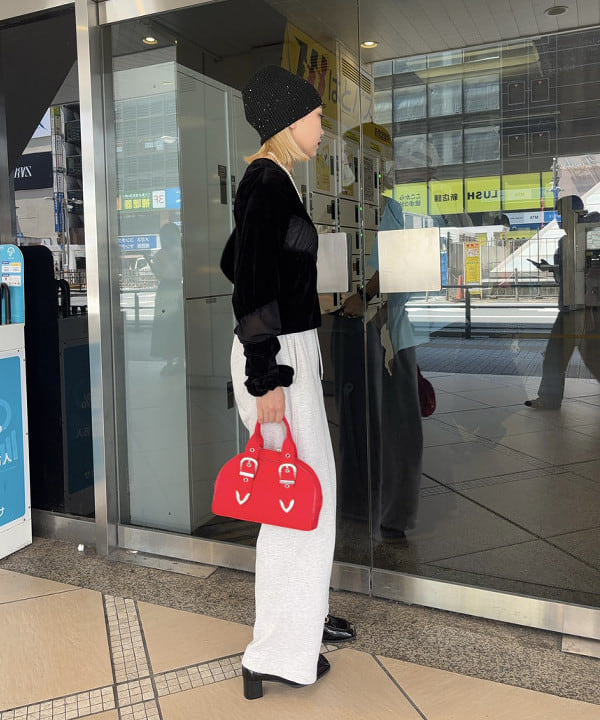 山本 里南さんの「BEAMS WOMEN｜ナイロン ボストン バッグ」を使ったコーディネート