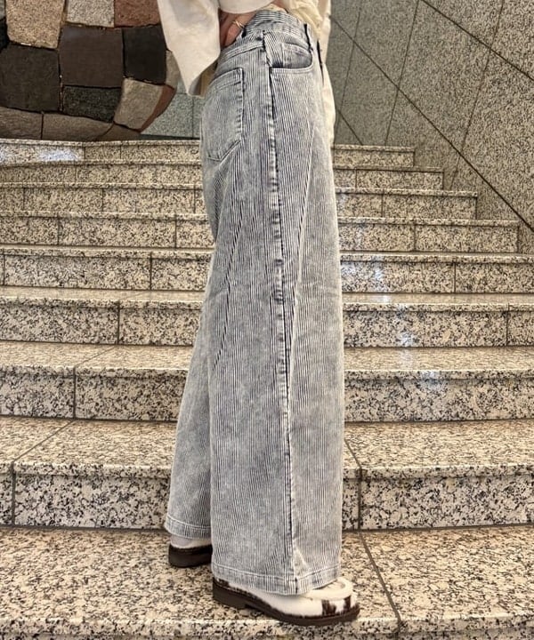 はやしあかねさんの「BEAMS WOMEN｜【別注】Champion / リバースウィーブ(R) カーディガン」を使ったコーディネート