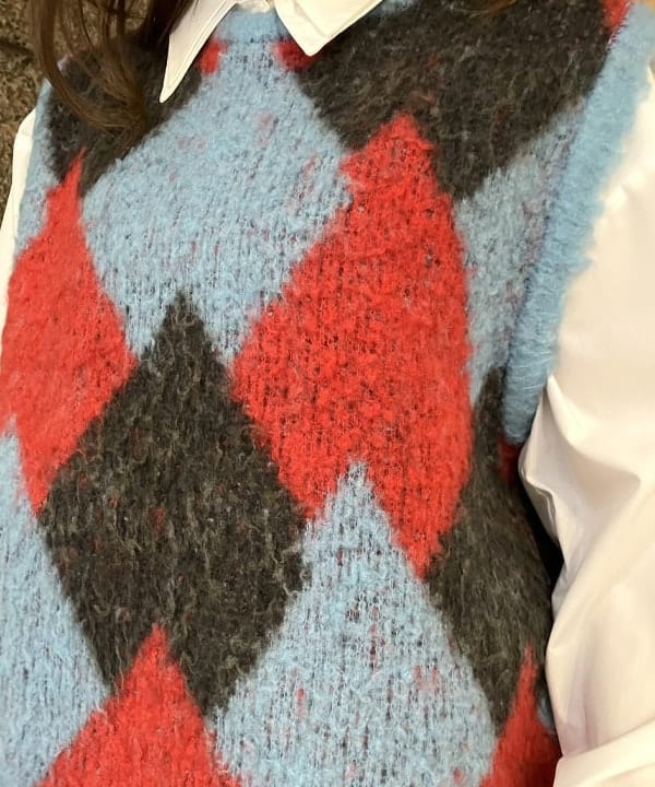 加歩さんの「BEAMS WOMEN｜Ｗカラー レイヤード シャツ」を使ったコーディネート