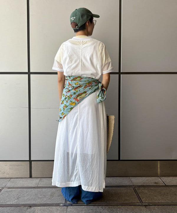 みりさんの「ボーイ ベーシック Tシャツ」を使ったコーディネート