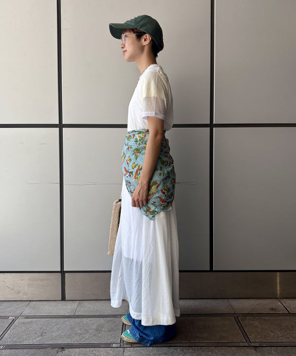 みりさんの「ボーイ ベーシック Tシャツ」を使ったコーディネート