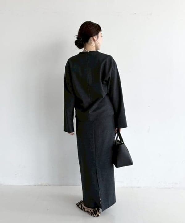 Ichika Hondaさんの「BEAMS WOMEN｜ウール ジャージ プルオーバー」を使ったコーディネート