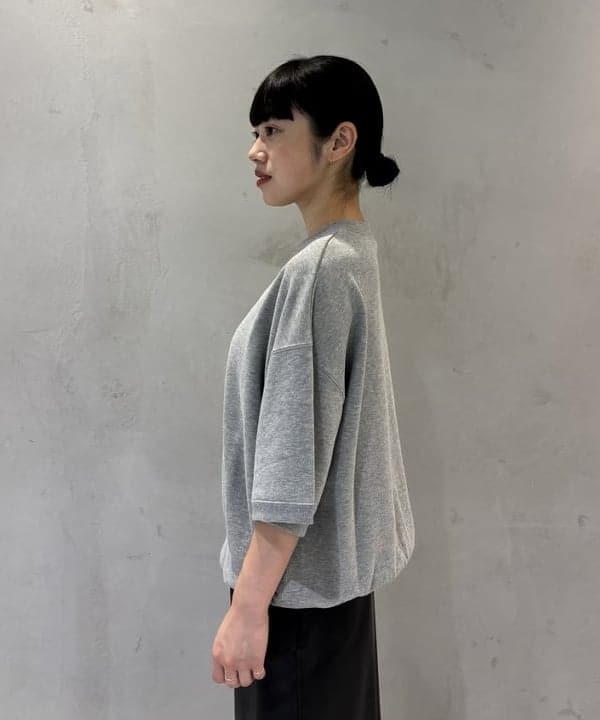 野村 美紅さんの「BEAMS WOMEN｜【別注】SLOANE / 裏毛 半袖 スウェット」を使ったコーディネート