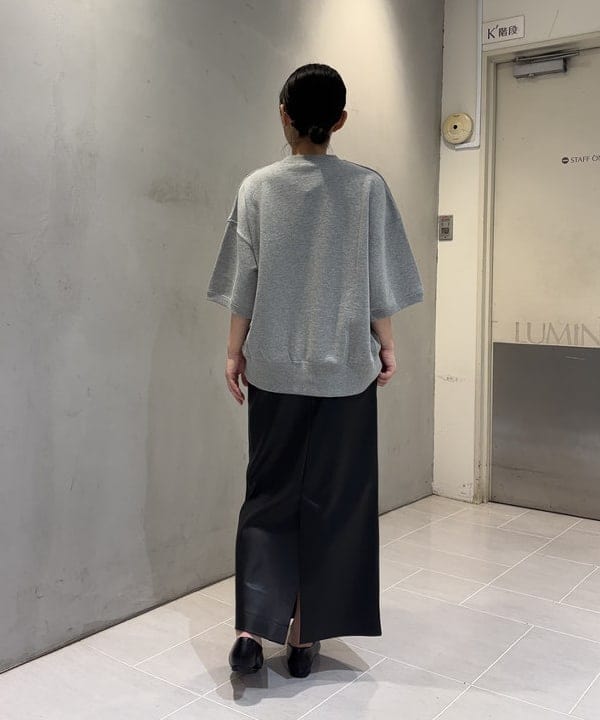 野村 美紅さんの「BEAMS WOMEN｜【別注】SLOANE / 裏毛 半袖 スウェット」を使ったコーディネート