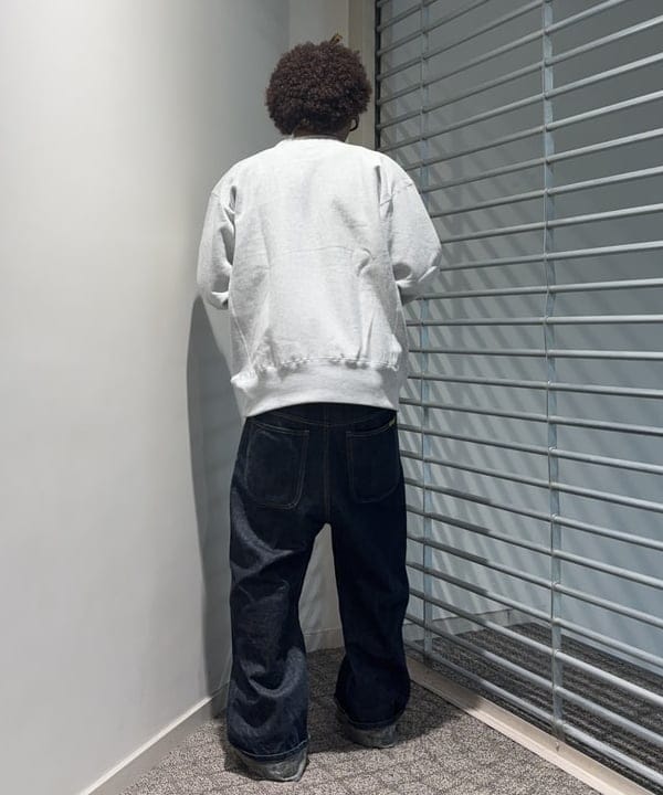 NADEL ナデールさんの「BEAMS WOMEN｜【別注】Champion / シティ クルー スウェット」を使ったコーディネート