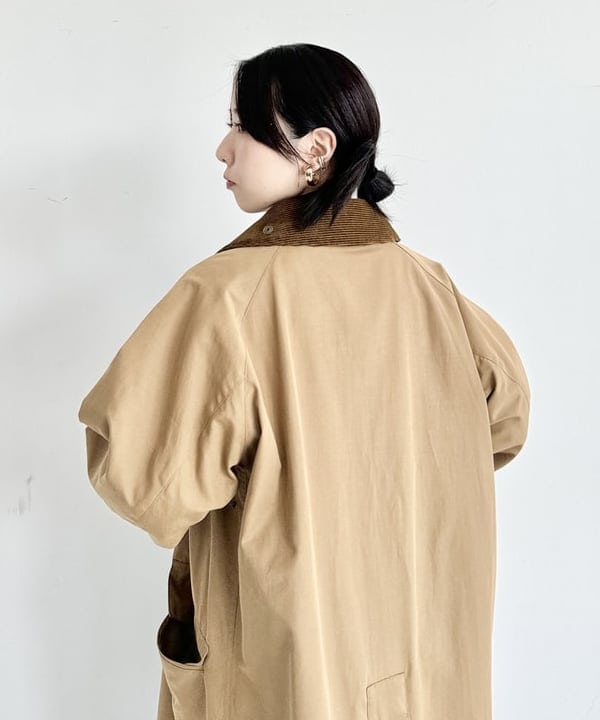 大川 美咲さんの「BEAMS WOMEN｜【別注】BARBOUR / BURGHLEY ロングコート」を使ったコーディネート