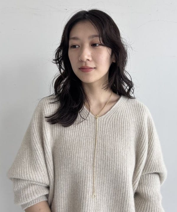 坂本 涼花さんの「BEAMS WOMEN｜ウール ジャージ リボン スカート」を使ったコーディネート