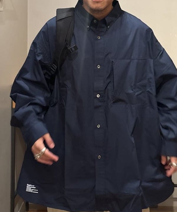 三宅 康平さんの「BEAMS WOMEN｜ABLE CARRY / Daily Plus Cordura re/cor 1000D Black」を使ったコーディネート