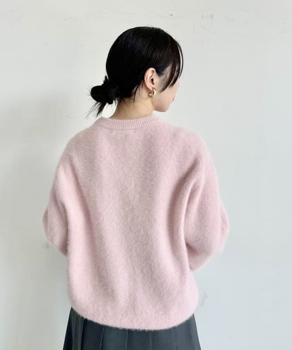 大川 美咲さんの「BEAMS WOMEN｜ヤク フォックス ロングスリーブ プルオーバーニット」を使ったコーディネート