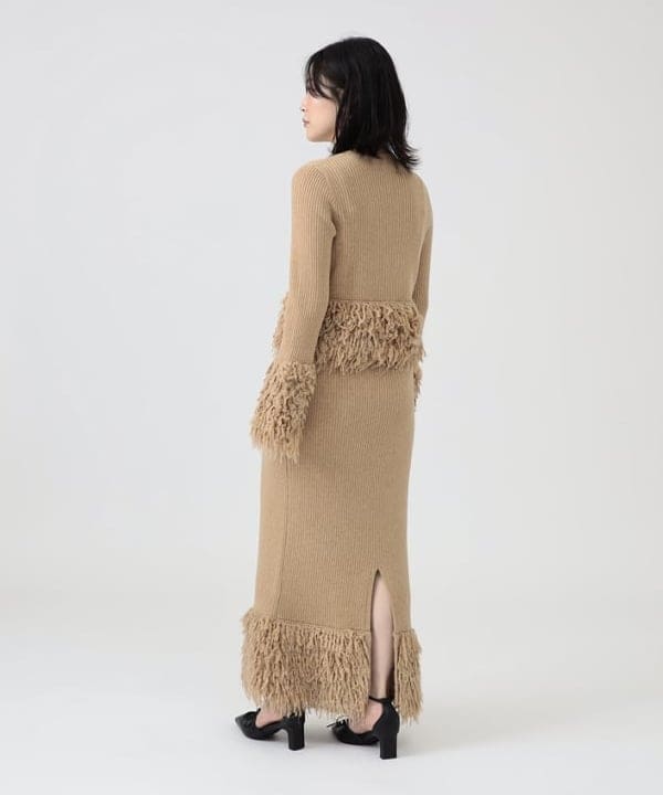 pinさんの「BEAMS WOMEN｜RBS / レースアップ パンプス」を使ったコーディネート