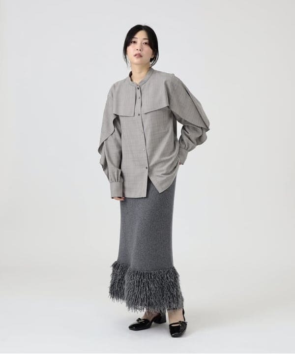 pinさんの「BEAMS WOMEN｜RBS / バンドカラーケープ ブラウス」を使ったコーディネート