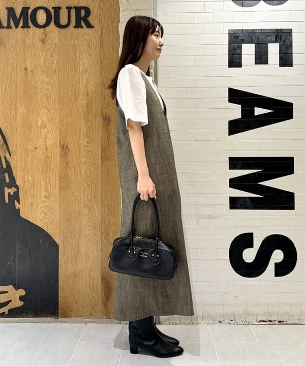 ヒライさんの「BEAMS WOMEN｜2WAY Vネックワンピース」を使ったコーディネート