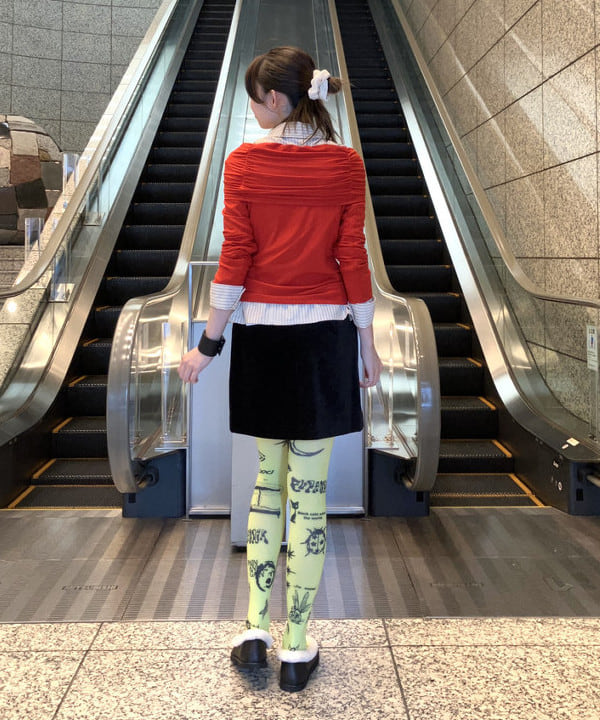 加歩さんの「BEAMS WOMEN｜リブ ギャザー オフショルダー Tシャツ」を使ったコーディネート