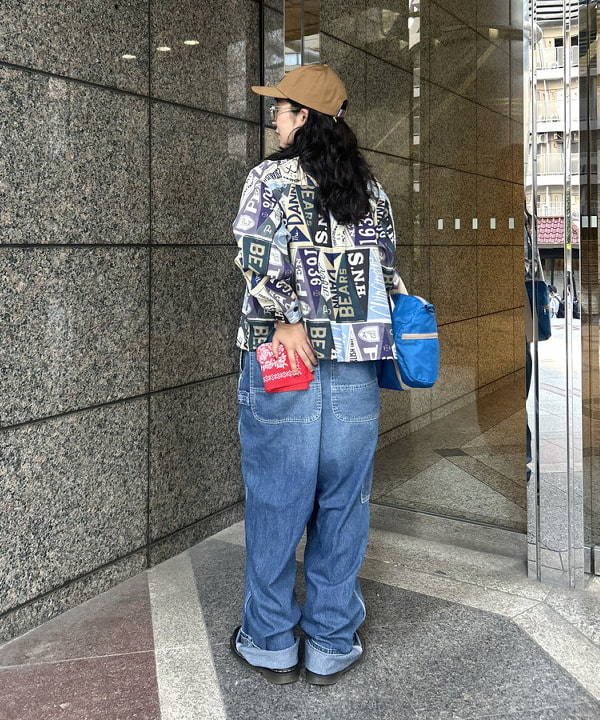 ばるたんさんの「BEAMS WOMEN｜ペナント プリント シャツ」を使ったコーディネート