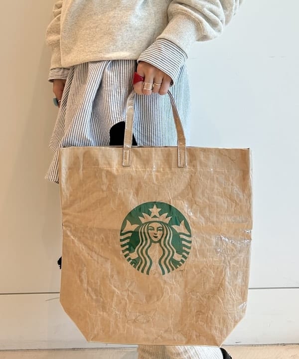 清水 彩乃さんの「ビッグ ボタンダウン シャツ」を使ったコーディネート