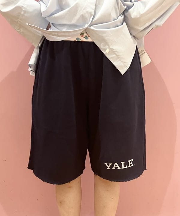 晶さんの「BEAMS WOMEN｜【別注】GOOD ROCK SPEED / カレッジ ショーツ」を使ったコーディネート