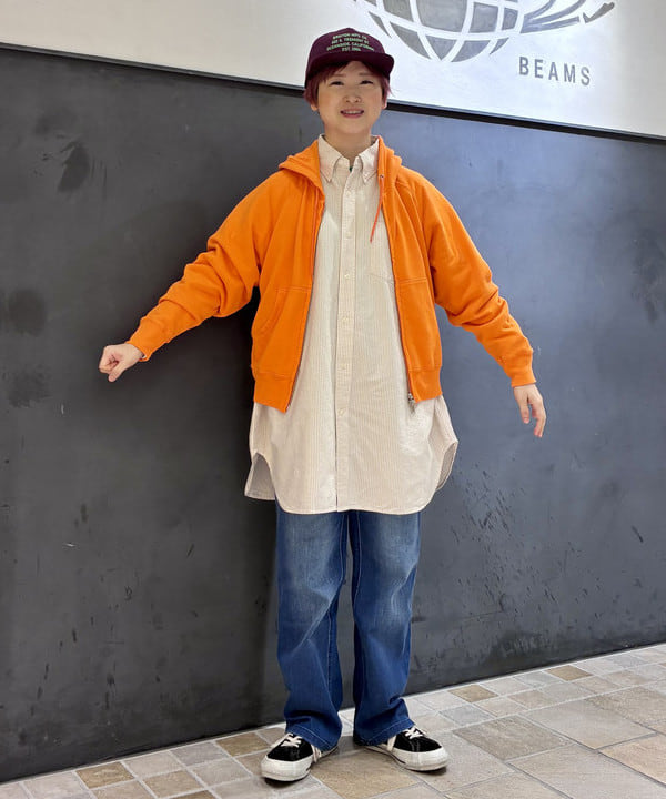 木村 梨香さんの「BEAMS WOMEN｜【別注】SCREEN STARS / フルジップ パーカー」を使ったコーディネート