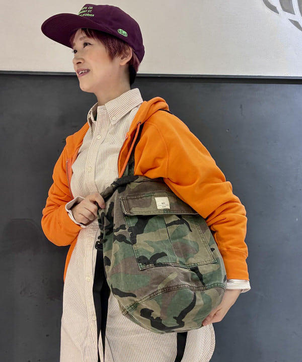 木村 梨香さんの「BEAMS WOMEN｜【別注】SCREEN STARS / フルジップ パーカー」を使ったコーディネート