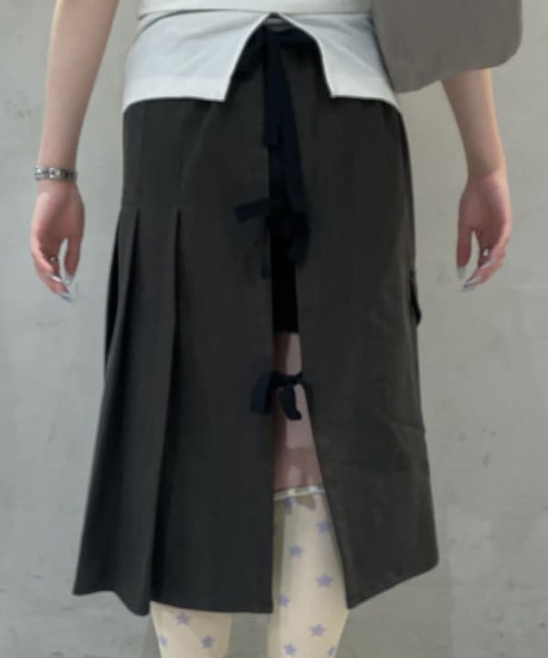 rinnaさんの「BEAMS WOMEN｜HAVERSACK / ツイル ブラック スカート」を使ったコーディネート