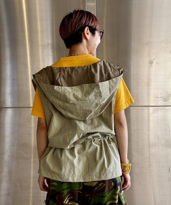 みりさんの「マウンテン パーカー ベスト」を使ったコーディネート