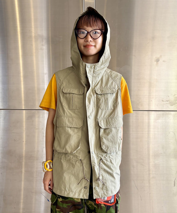 みりさんの「マウンテン パーカー ベスト」を使ったコーディネート