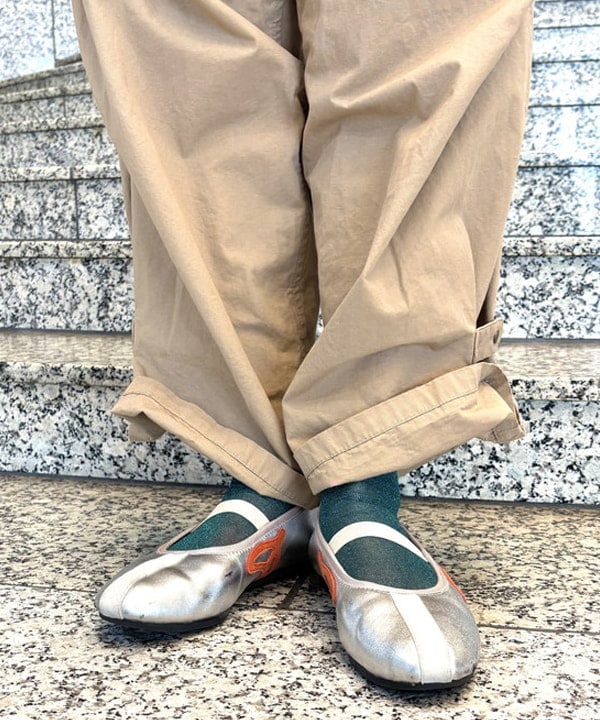 あすかさんの「BEAMS WOMEN｜【別注】Healthknit × maturely / フーデッド ヘンリー ロングスリーブ」を使ったコーディネート