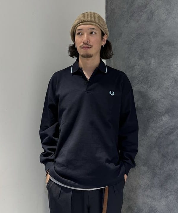 植木 竜也さんの「BEAMS WOMEN｜【別注】FRED PERRY / SINGLE TIP RELAX PIQUE TEXTURE SHIRT」を使ったコーディネート