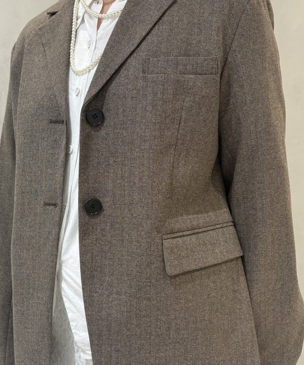 大石彩可さんの「BEAMS WOMEN｜RBS / ヘリンボーン 2ボタン ジャケット」を使ったコーディネート