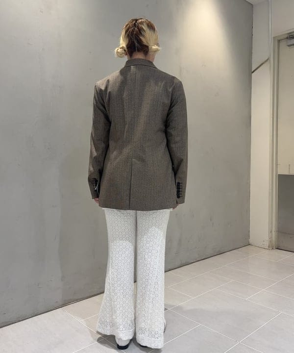 大石彩可さんの「BEAMS WOMEN｜RBS / ヘリンボーン 2ボタン ジャケット」を使ったコーディネート