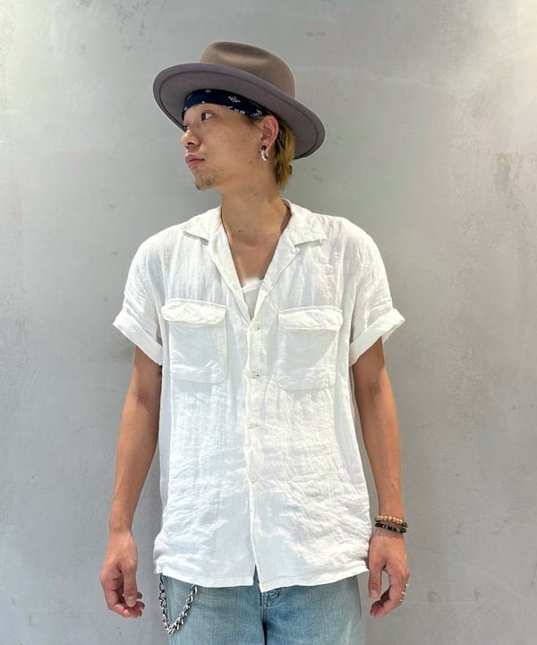 三宅 雄平さんの「BEAMS WOMEN｜Open Collar 1/40 Linen」を使ったコーディネート