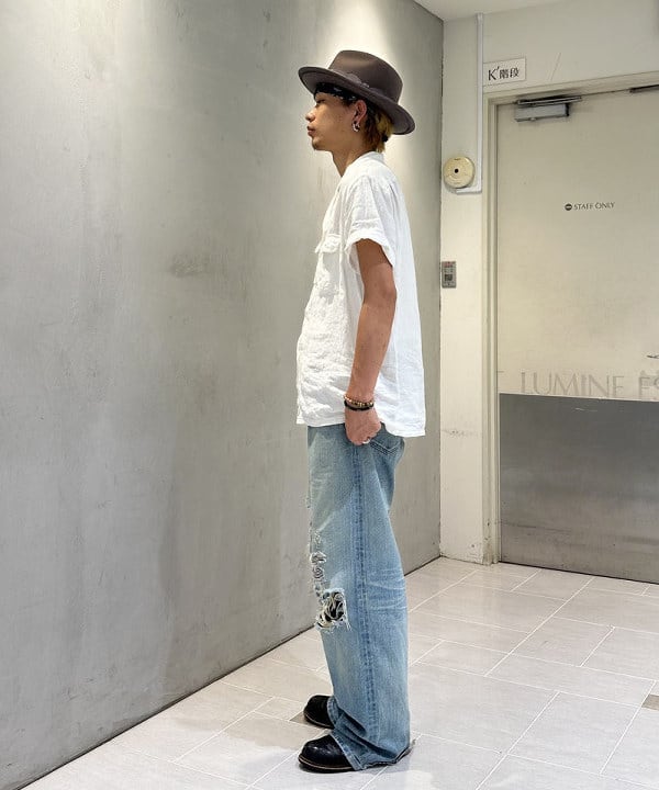 三宅 雄平さんの「BEAMS WOMEN｜Open Collar 1/40 Linen」を使ったコーディネート