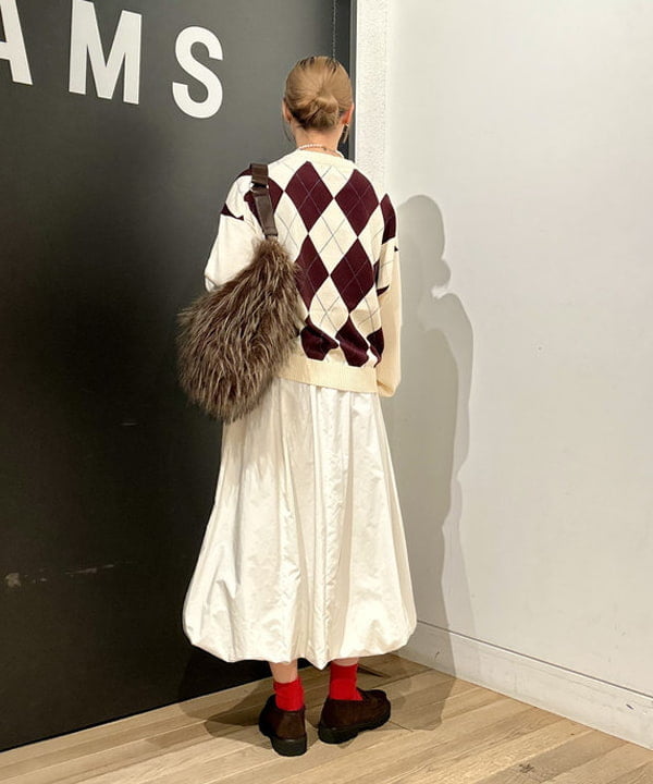 早川 萌子さんの「BEAMS WOMEN｜【別注】FRED PERRY / ARGYLE JUMPER」を使ったコーディネート