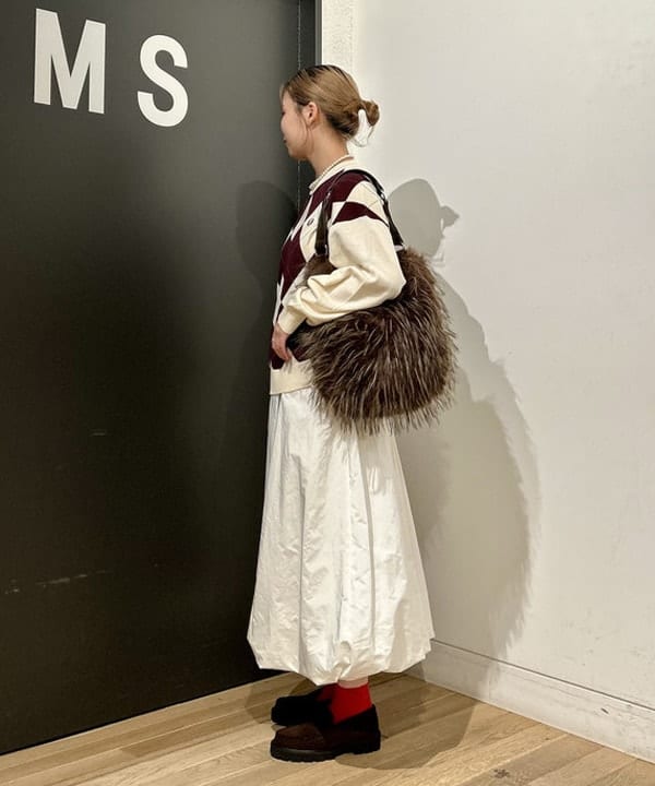 早川 萌子さんの「BEAMS WOMEN｜【別注】FRED PERRY / ARGYLE JUMPER」を使ったコーディネート