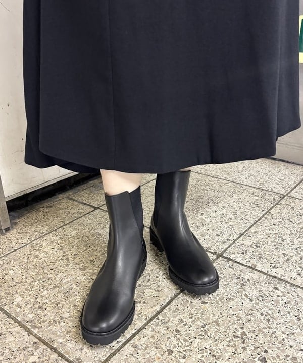 坂本 涼花さんの「BEAMS WOMEN｜AK+1 / 吊り裏毛 スウェット」を使ったコーディネート