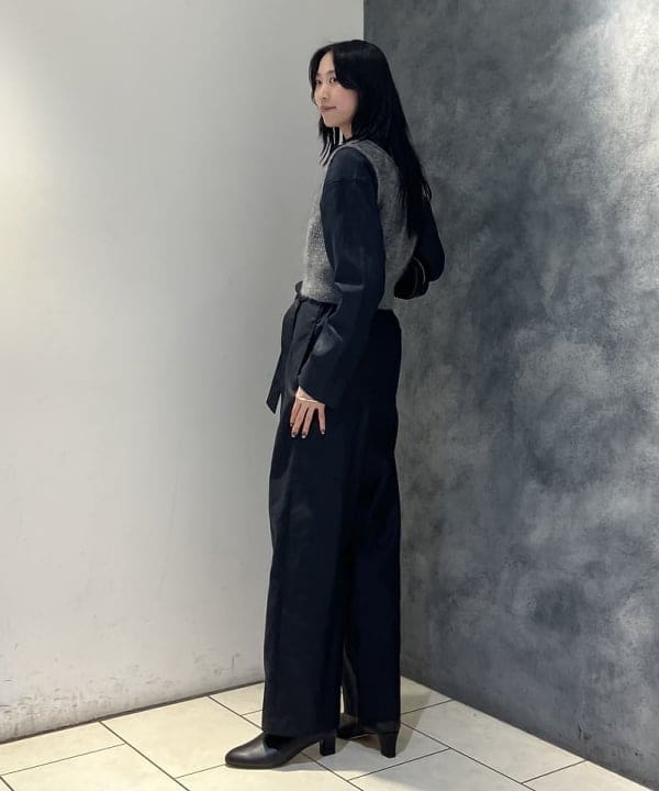 nodokaさんの「BEAMS WOMEN｜スキッパー ギャバ ジャンプスーツ」を使ったコーディネート