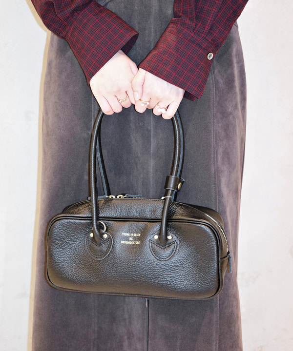 Joさんの「BEAMS WOMEN｜チェック フリル ブレード シャツ」を使ったコーディネート