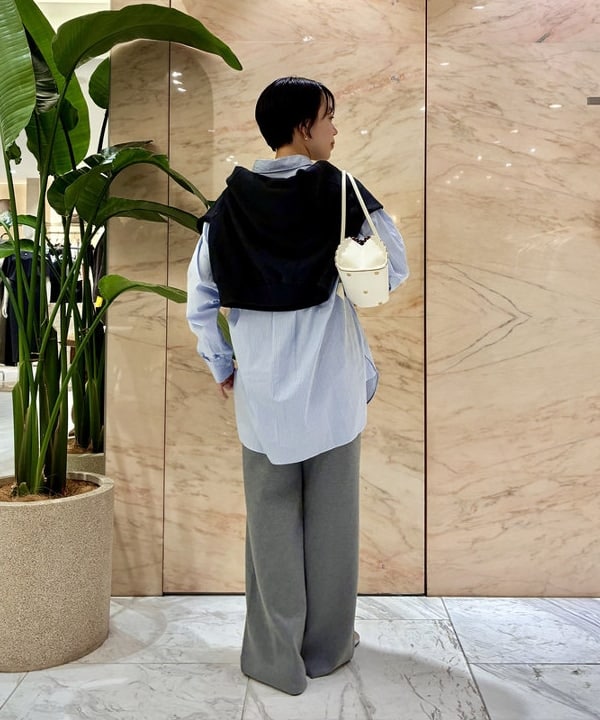 ゆうかさんの「BEAMS WOMEN｜【別注】:colon / スビン ストライプ シャツ」を使ったコーディネート