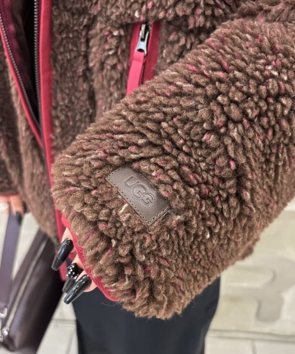 もえのさんの「BEAMS WOMEN｜UGG(R) for Ray BEAMS / MARLENE CONFETTI JACKET」を使ったコーディネート