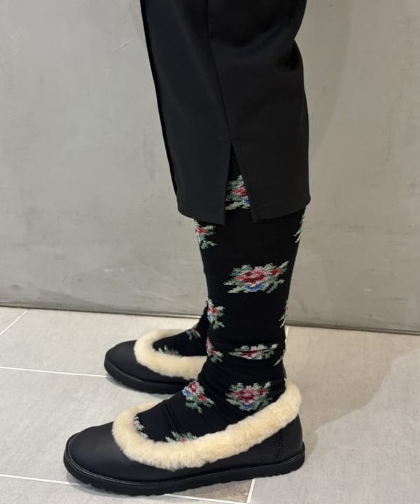 大石彩可さんの「BEAMS WOMEN｜UGG(R) for Ray BEAMS / THAYDEN LUXEFLUFF JACKET」を使ったコーディネート