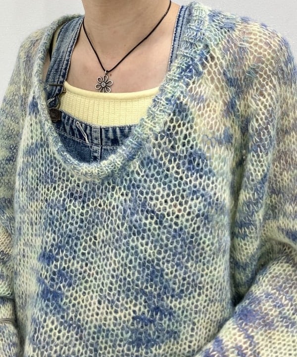 津藤 理佐子さんの「BEAMS WOMEN｜カスリ モヘア ベースボール」を使ったコーディネート