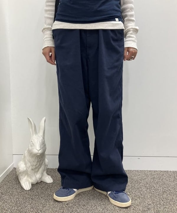 津藤 理佐子さんの「BEAMS WOMEN｜ボーイ ベーシック Tシャツ」を使ったコーディネート