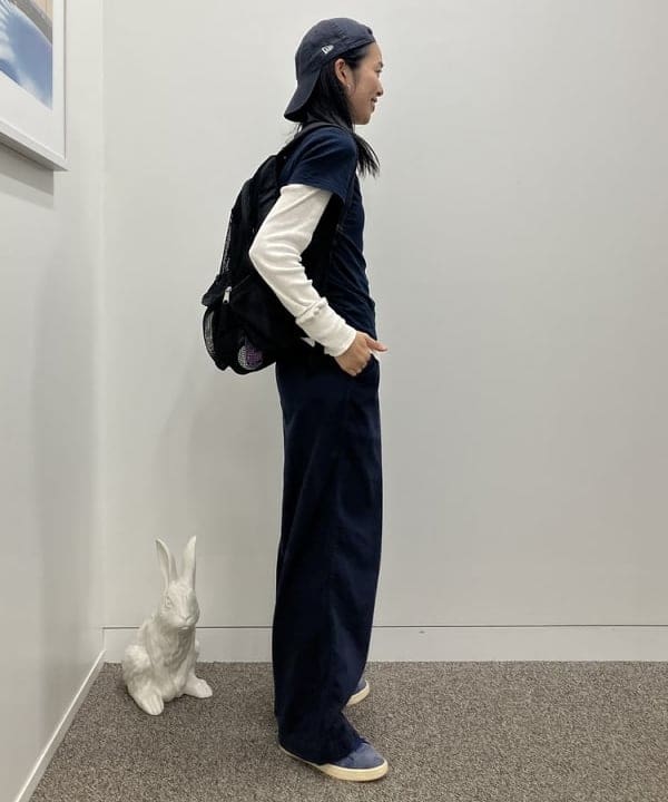 津藤 理佐子さんの「BEAMS WOMEN｜ボーイ ベーシック Tシャツ」を使ったコーディネート