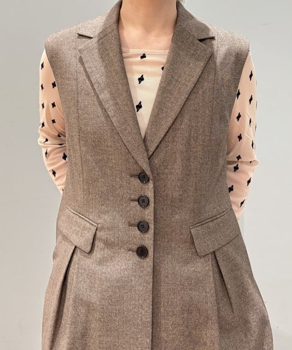 YABUさんの「BEAMS WOMEN｜フロッキー プリント シアー ラウンドネック トップス」を使ったコーディネート