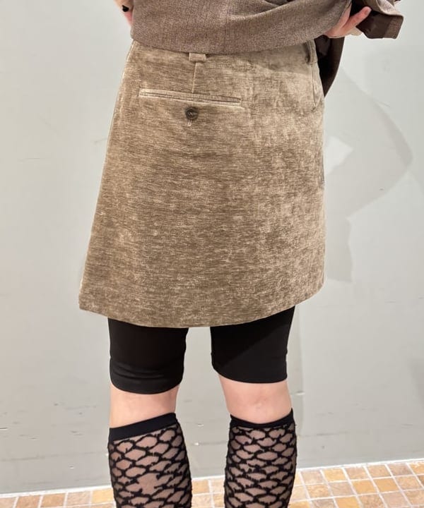 YABUさんの「BEAMS WOMEN｜フロッキー プリント シアー ラウンドネック トップス」を使ったコーディネート