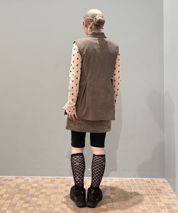 YABUさんの「BEAMS WOMEN｜フロッキー プリント シアー ラウンドネック トップス」を使ったコーディネート