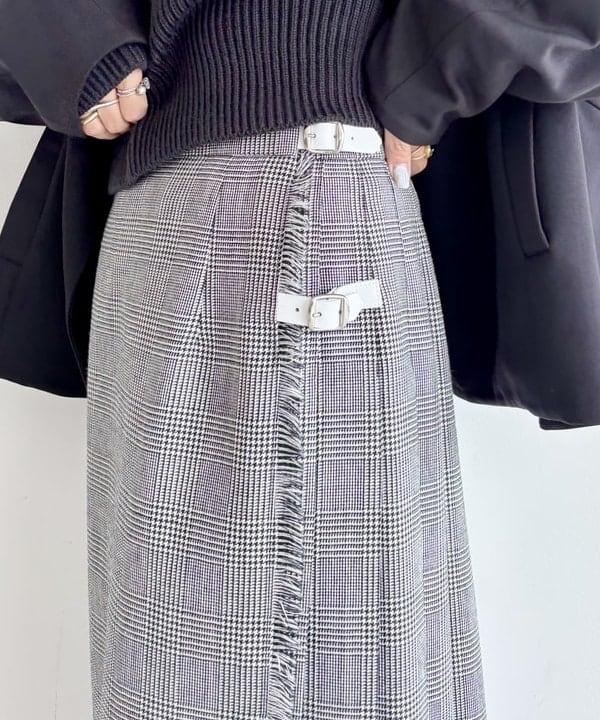 AONO SHIKAMAさんの「BEAMS WOMEN｜【別注】CAMINANDO / ローファー」を使ったコーディネート