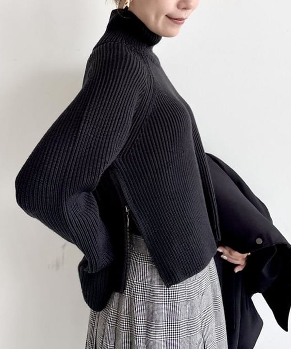 AONO SHIKAMAさんの「BEAMS WOMEN｜【別注】CAMINANDO / ローファー」を使ったコーディネート