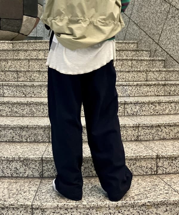 小原 もこさんの「BEAMS WOMEN｜マウンテン パーカー ベスト」を使ったコーディネート